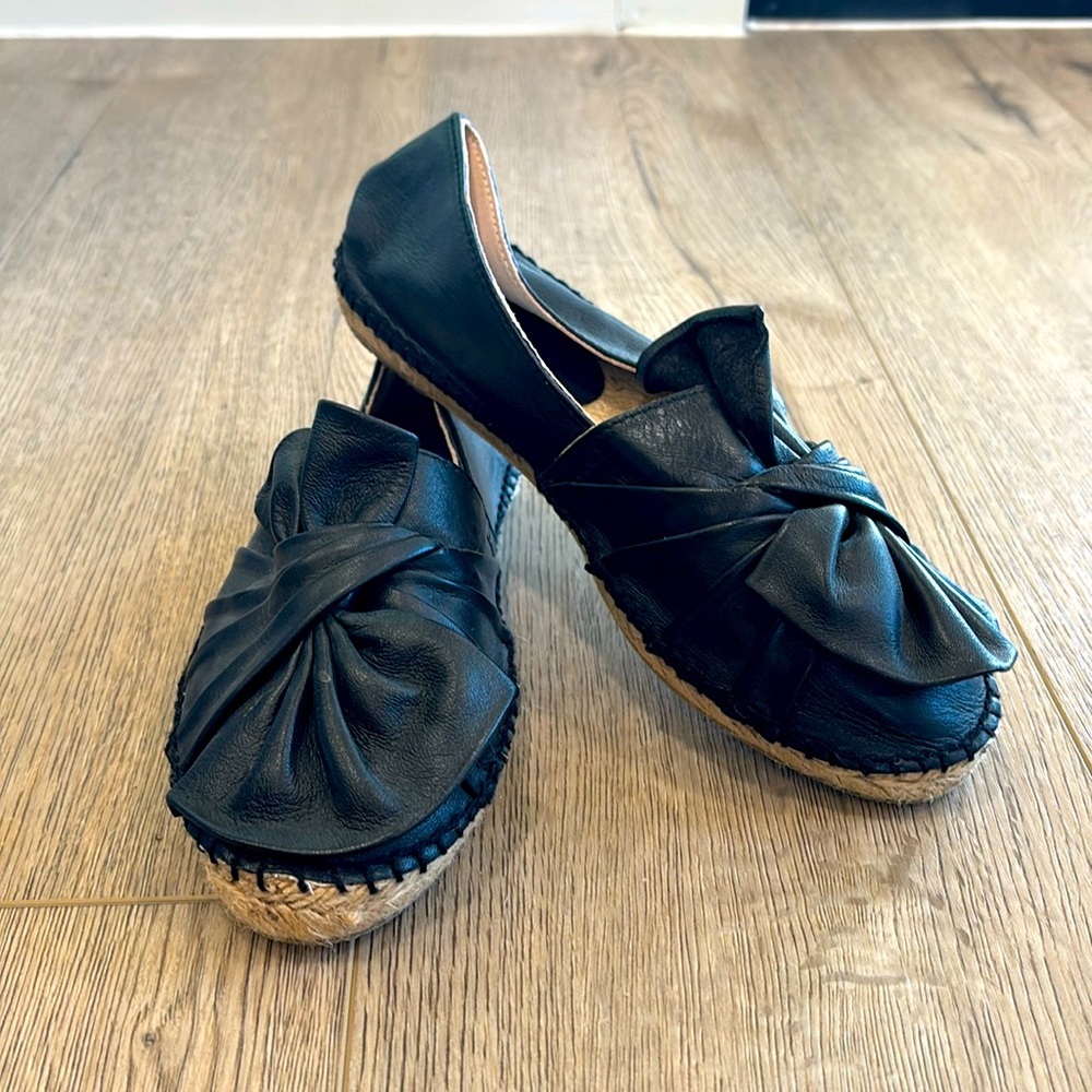 Patrica Green Black Leather Bow Espadrilles